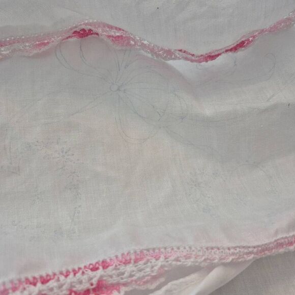 Pillowcases (2), White Cotton, Vintage Pink Variegated Crochet Heart Embroidery - Picture 11 of 12